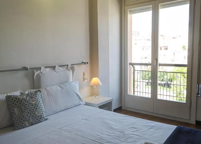 Clarimar Sky Blue By Hello Homes * シッチェス